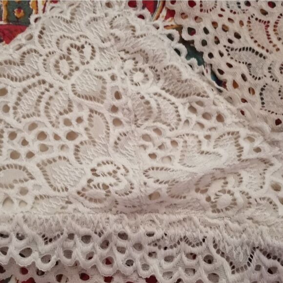 French Affair Lined Lace 80% Nylon Polyester Spand - Picture 3 of 5